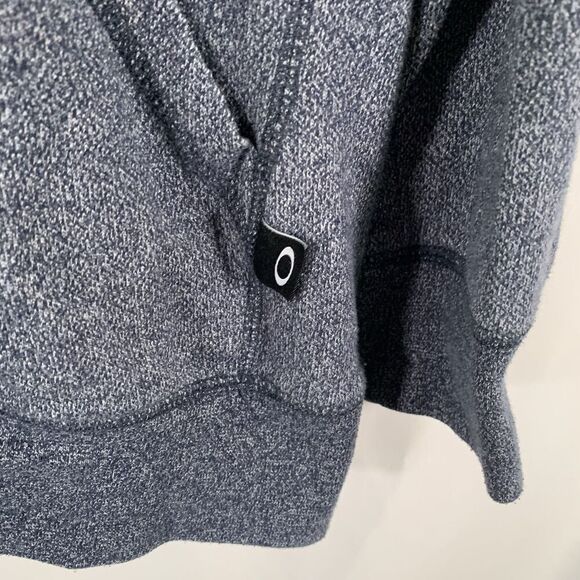 Oakley Hoodie Men's Medium Blue Graphic Print Drawstring Pockets Pullover - Picture 3 of 10